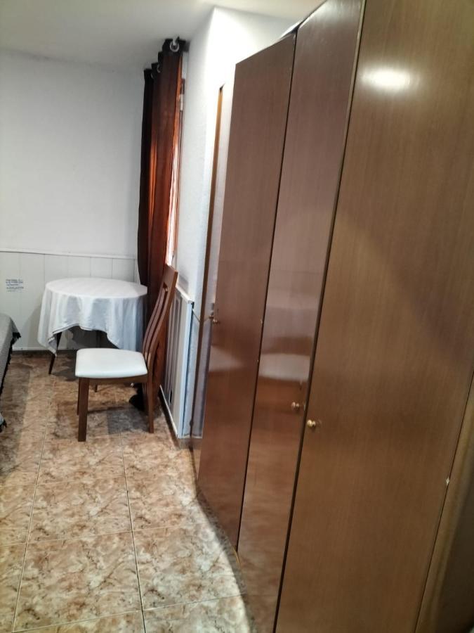 Habitacion Tranquila Y Familiar มาดริด ภายนอก รูปภาพ